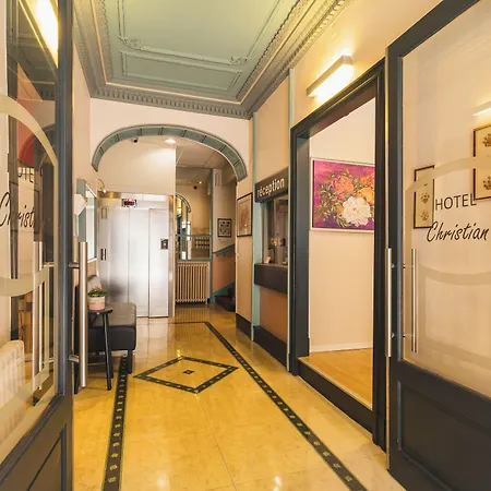 Christian Hotel